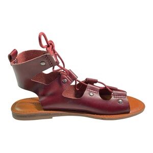 New American Eagle Outfitters Flat Sandals Size 8 Burgundy Gladiator Vegan